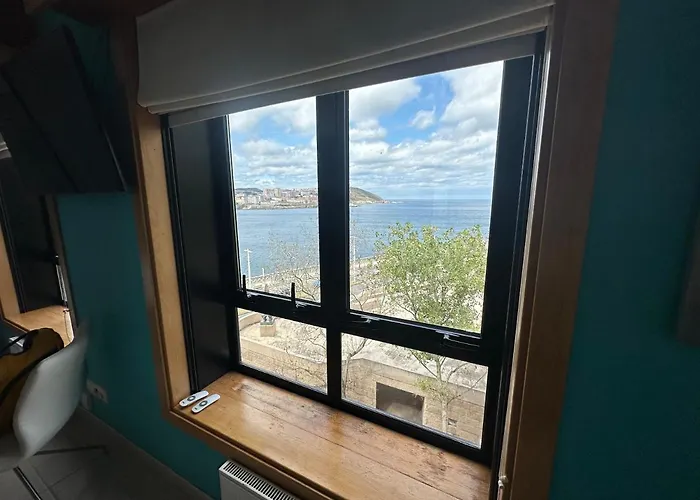 Hotel Domus By Oktheway A Coruña